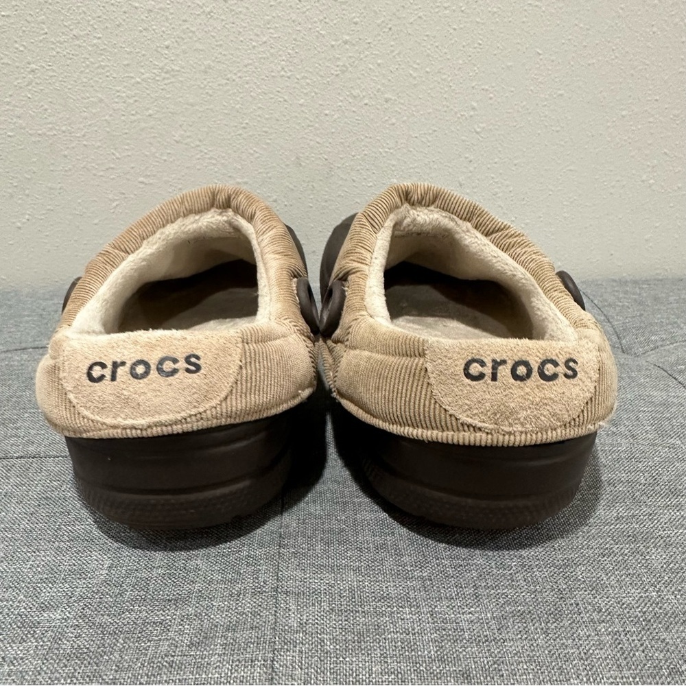CROCS Blitzen Lined Brown Clogs - Picture 7 of 12